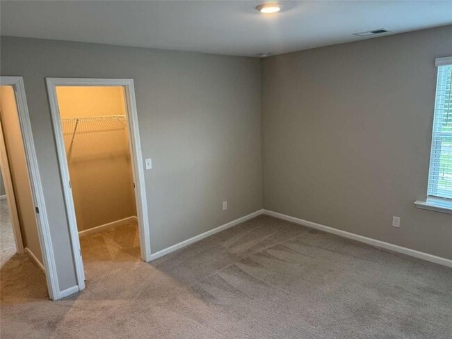 Building Photo - 312 Grey Falcon Ave