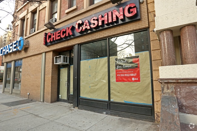 Building Photo - 255-261 W 109th St