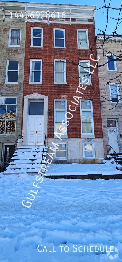 Building Photo - 219 1/2 E North Ave