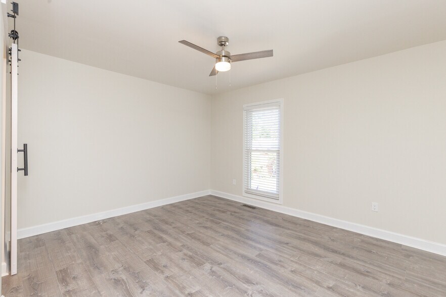 Building Photo - 11823 N Briar Patch Dr