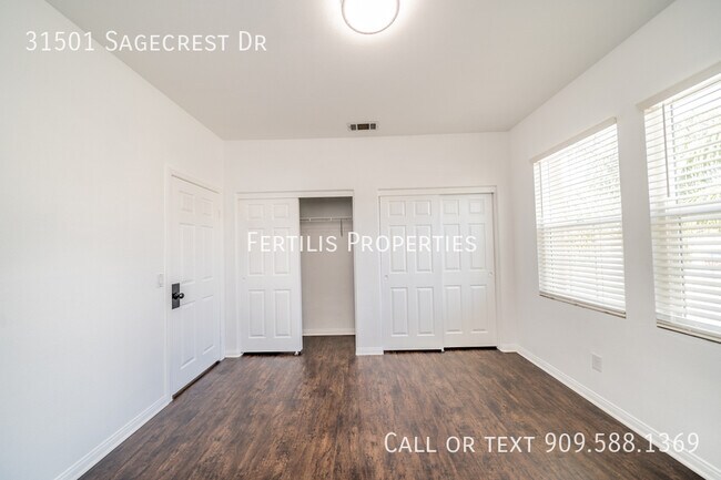 Building Photo - 31501 Sagecrest Dr