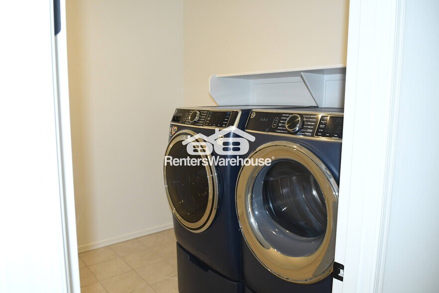 Building Photo - 2700 N 216th Ave