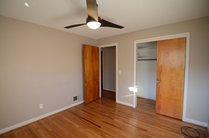 Building Photo - 4384 Yakima Ct