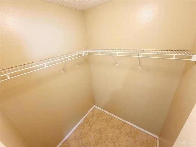 Building Photo - 4208 Flamingo Ave