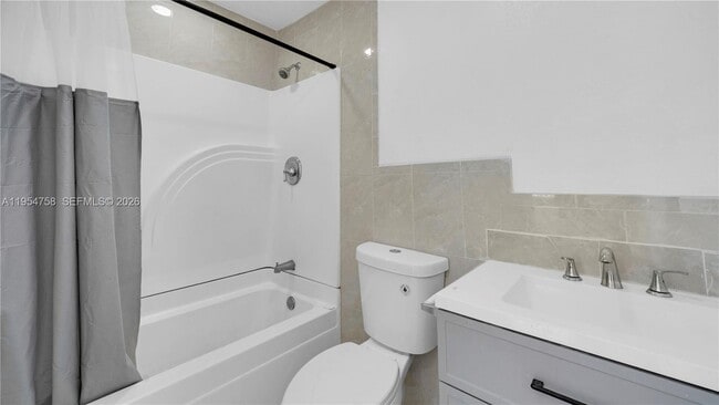 Building Photo - 2411 NW 208th St