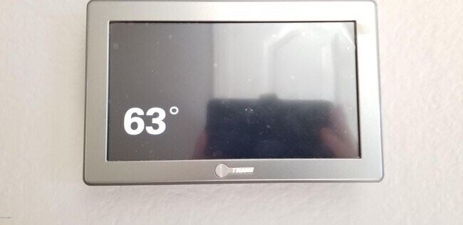 Building Photo - 7323 E Overlook Dr