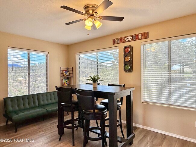 Building Photo - 4871 Butterfly Dr