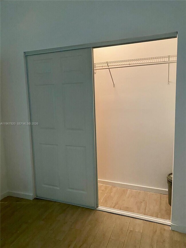 Building Photo - 1611 Meridian Ave