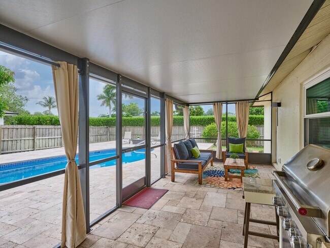 Building Photo - 1267 Summerwood Cir
