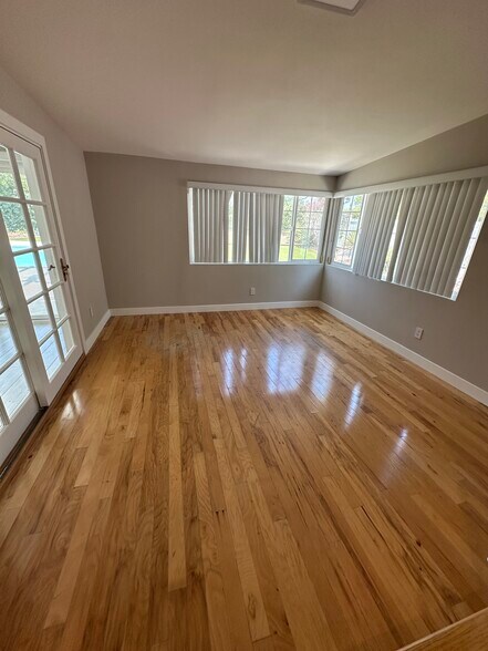 Building Photo - 5741 Larryan Dr