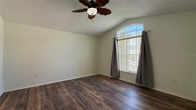 Building Photo - 116 Forest View Ct