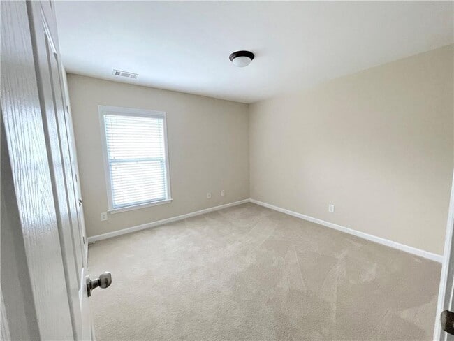 Building Photo - 5445 Stevehaven Ln