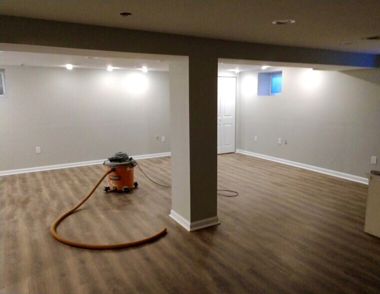 Building Photo - 4006 Loch Raven Blvd