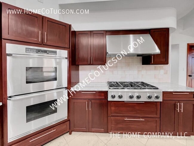 Building Photo - 5788 E Paseo Cimarron