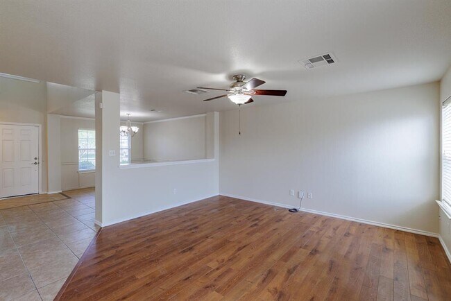 Building Photo - 157 Brickyard Ln