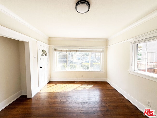 Building Photo - 1743 S Catalina St