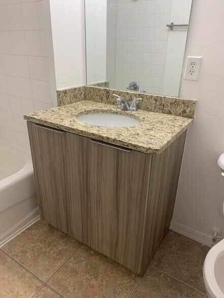 Building Photo - 3508 Windy Walk Way