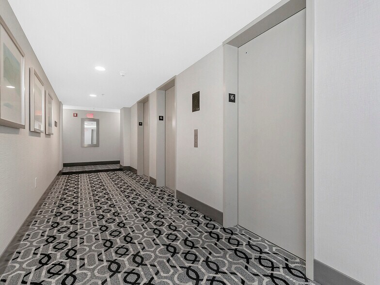 Building Photo - 10 Museum Way