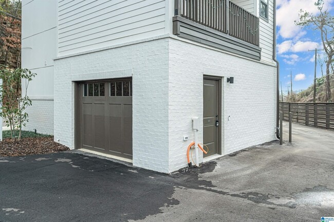 Building Photo - 2440 18th St S