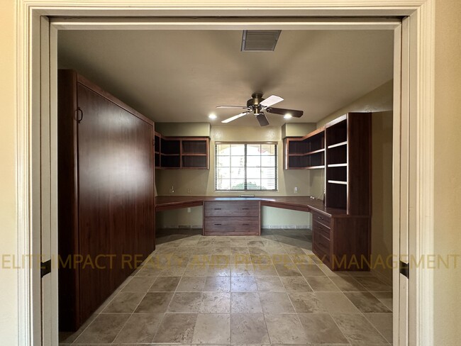 Building Photo - 491 S Corte Del Cantante