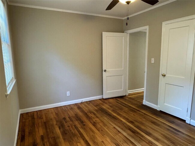 Building Photo - 19 Bradley Dr