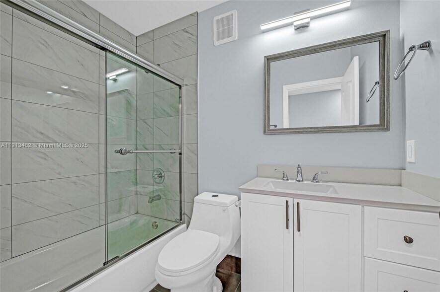 Building Photo - 3197 SW 128th Way