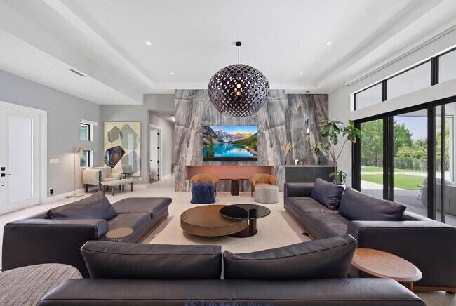 Building Photo - 17101 Magnolia Estates Dr