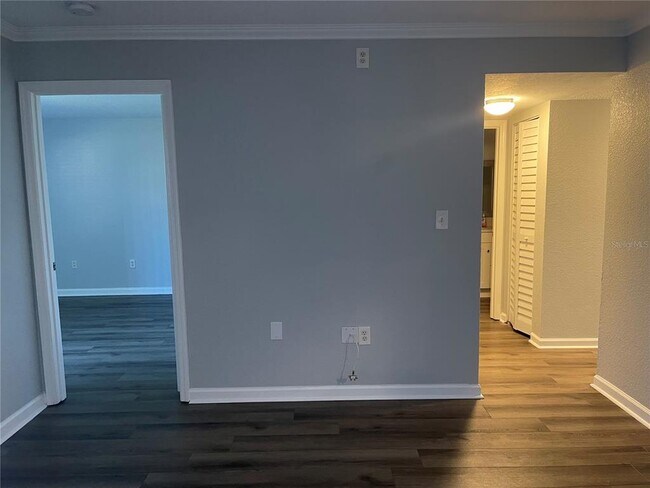 Building Photo - 10195 Sailwinds Blvd N