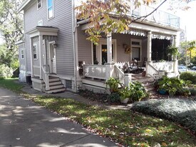 Entrance - 2461 Fairview Ave