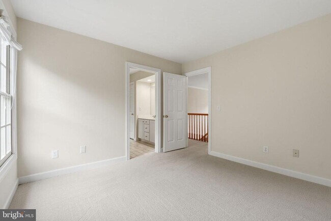 Building Photo - 1414 Hague Dr SW