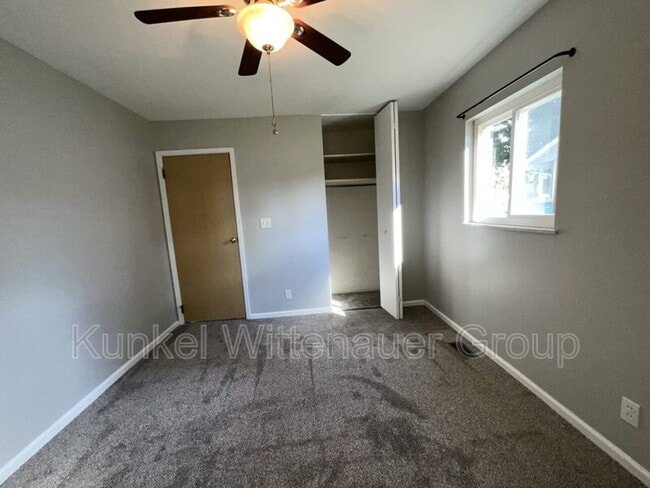 Building Photo - 209 Whitehall Dr