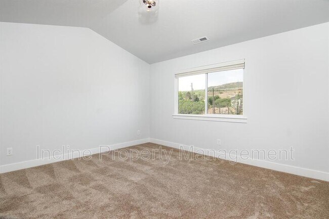 Building Photo - 16426 Bull Spring Rd