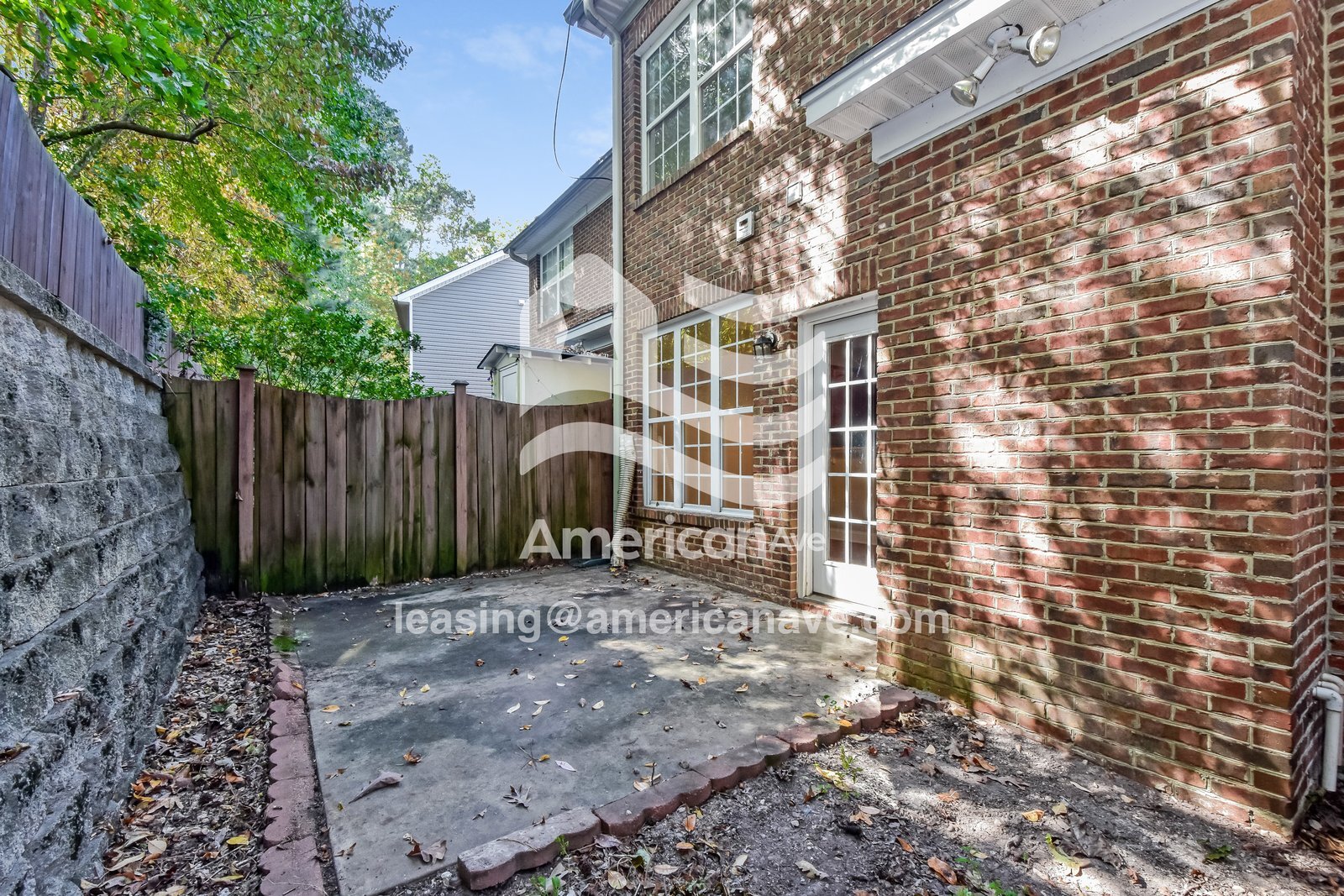 Building Photo - 115 Park Ridge Way