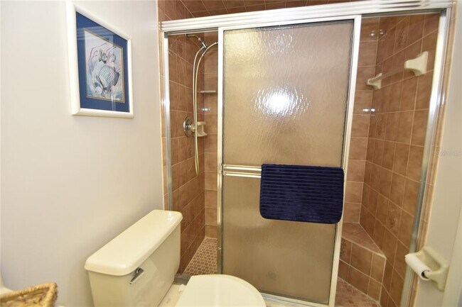 Building Photo - 18 Covington Ln