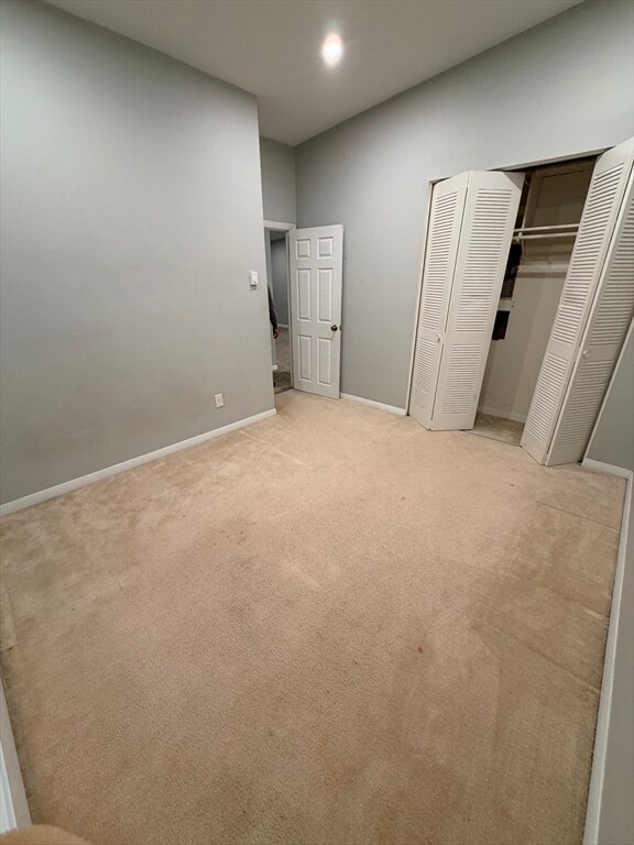 Building Photo - 74 Beach St