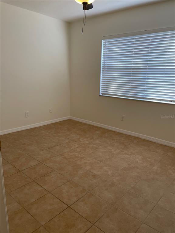 Building Photo - 1424 Chesterfield Dr