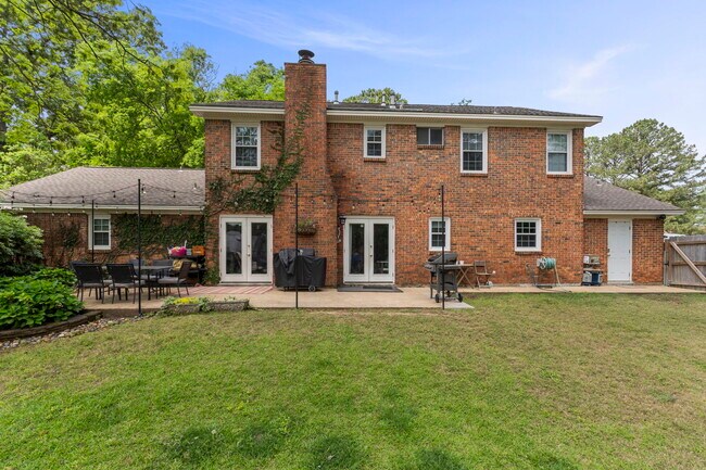 Building Photo - 431 Duckworth Dr