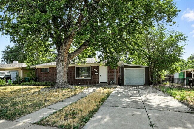 Building Photo - 3040 Worchester St