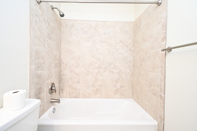 Building Photo - 4110 Eileen Dr