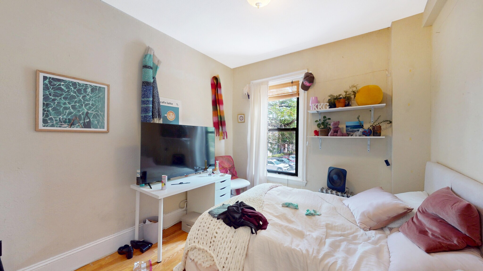 Building Photo - 86 Hammond St