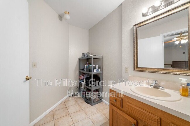 Building Photo - 4218 Mustang Rd