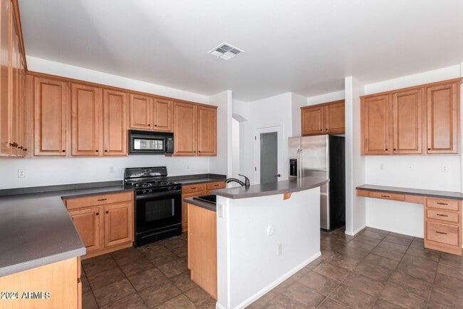 Building Photo - 16516 W Carmen Dr