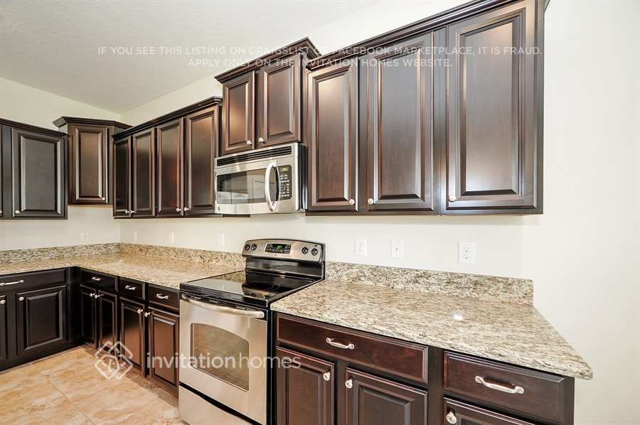 Building Photo - 10164 Celtic Ash Dr