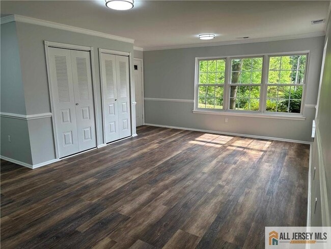 Building Photo - 82 Pennsylvania Way