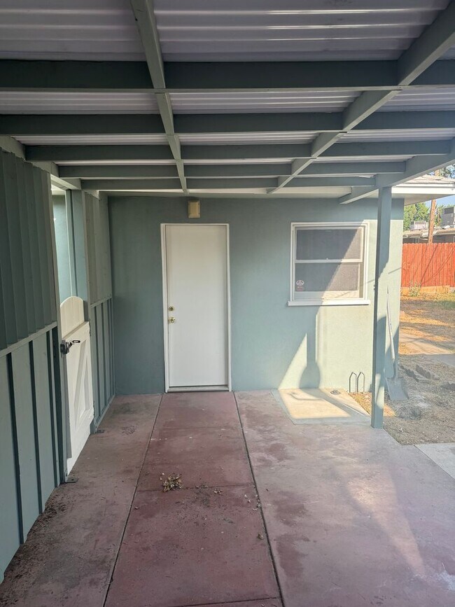 Building Photo - Charming 3-Bedroom Home in Downtown La Verne