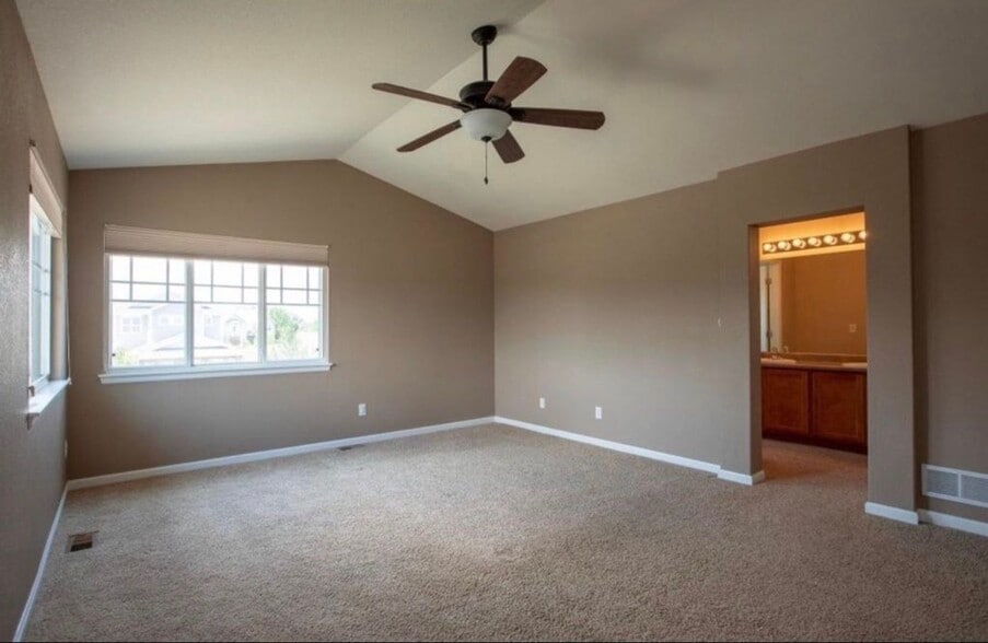 Building Photo - 6281 Sea Gull Cir