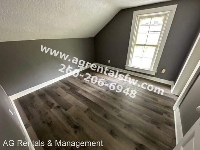 Building Photo - 2 br, 1 bath House - 2134 Miner St