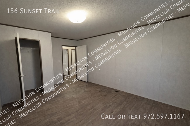 Building Photo - 156 Sunset Trail