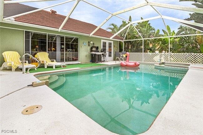 Building Photo - 8549 S Lake Cir