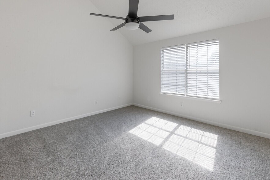 Building Photo - 5721 Brentwood Meadows Cir